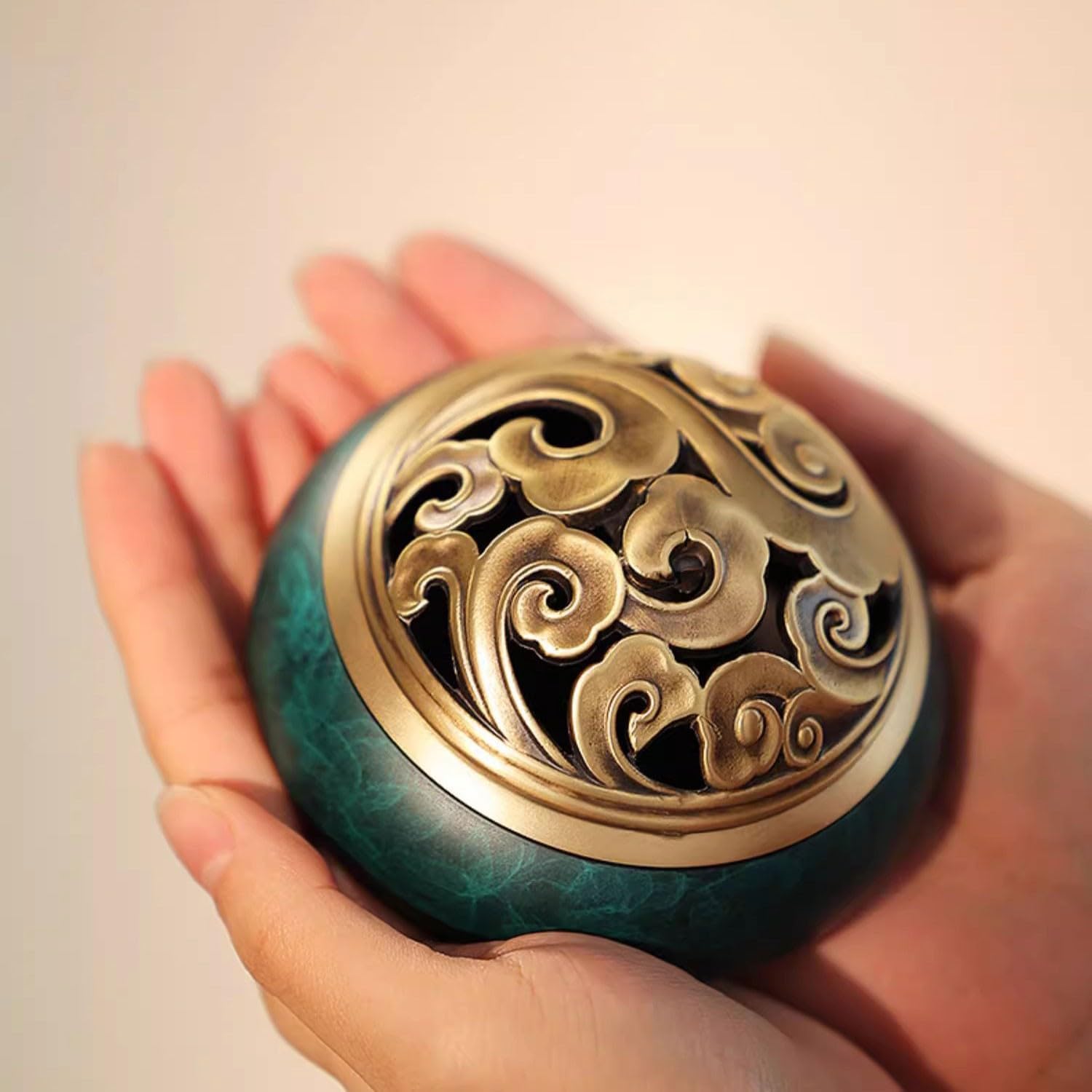 値下げ コナン 安室透 バーボン クラックス アプリ 缶バッジ トムス 黒鉄